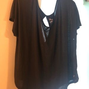 Old Navy black activewear shirt XXL w/ back cutout